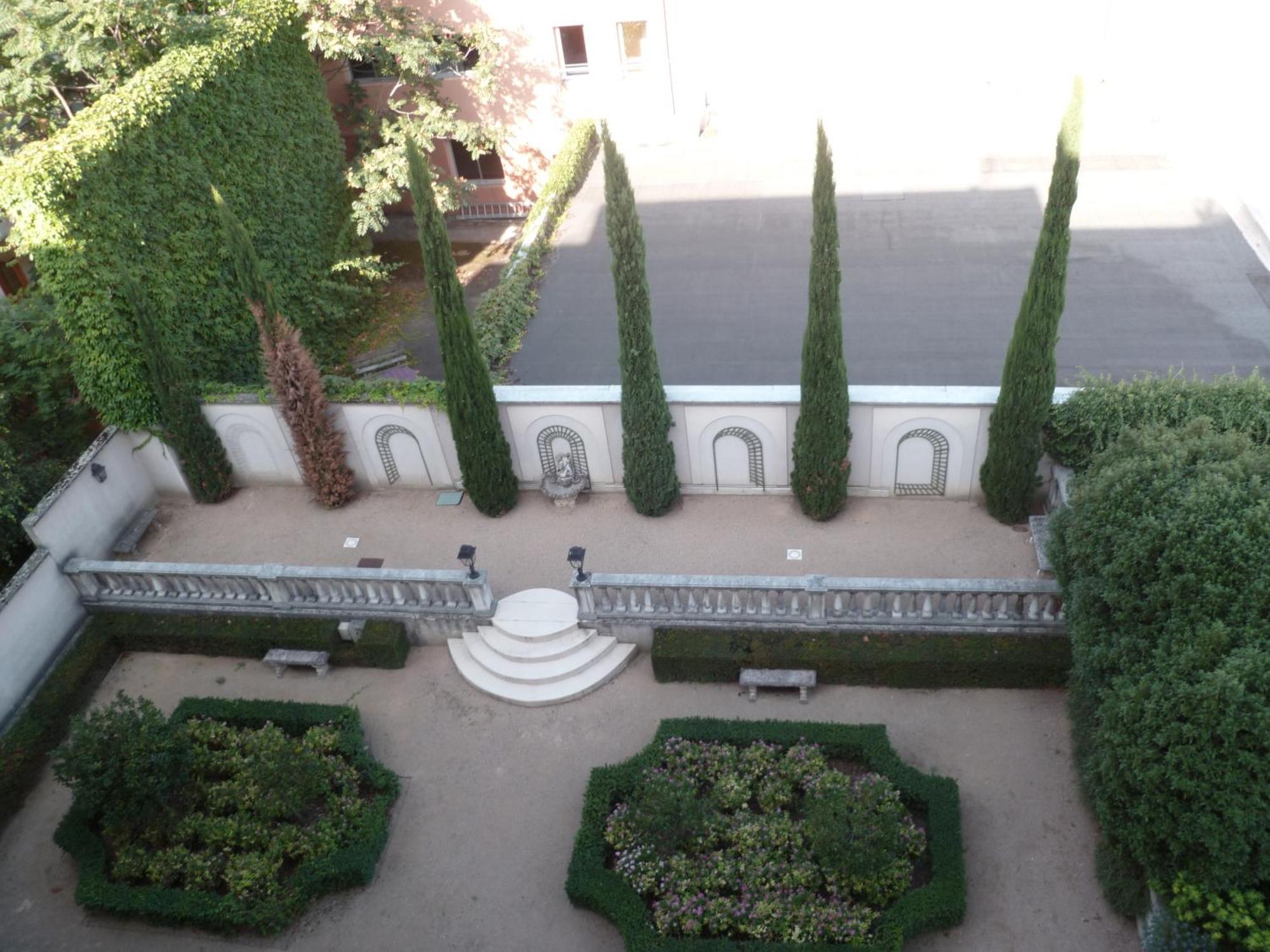 Le Bellini Bed & Breakfast Лион Екстериор снимка